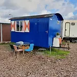Boerderij Rust, In Pipowagens! *