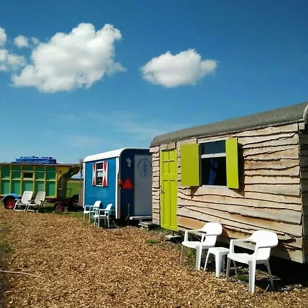 Boerderij Rust, In Pipowagens! Bed & Breakfast