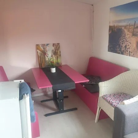 Bed & Breakfast Boerderij Rust, In Pipowagens!