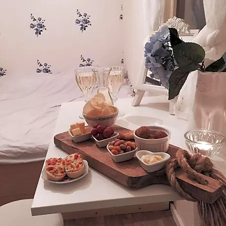 Boerderij Rust, In Pipowagens! Bed & Breakfast